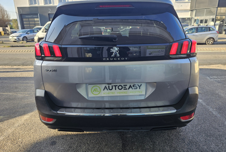 Peugeot 5008 1.6 BlueHDi 120 ch Allure MOTEUR FIABLE 