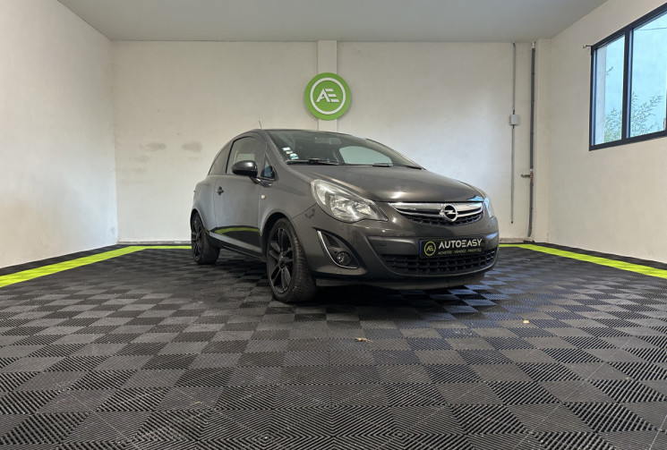 Opel Corsa 1.4 Twinport Cosmo 3p