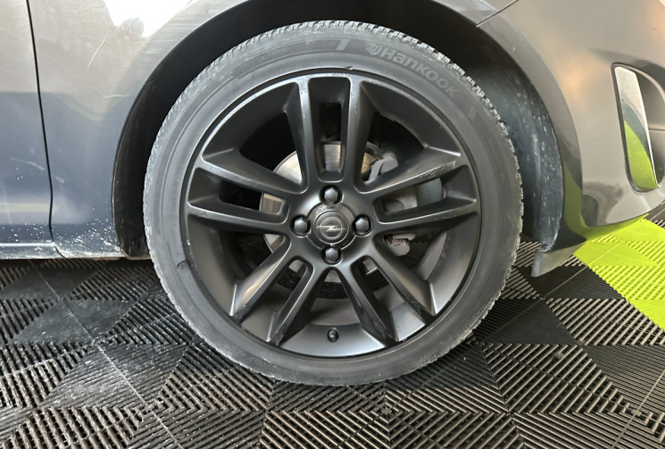 Opel Corsa 1.4 Twinport Cosmo 3p