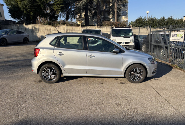 Volkswagen Polo 1.4 TDI 90 ch / Confortline