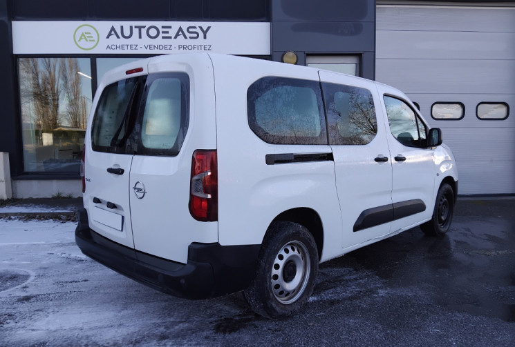 Opel COMBO CARGO 1.5 CDTI 102 L2H1 Suivi complet Opel - Première Main