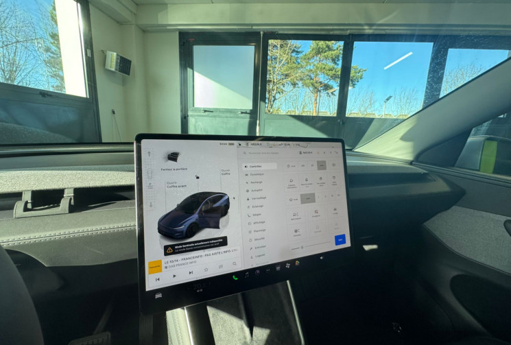 Tesla Model Y  RWD Long Range PHASE 2