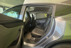 Tesla Model Y  RWD Long Range PHASE 2