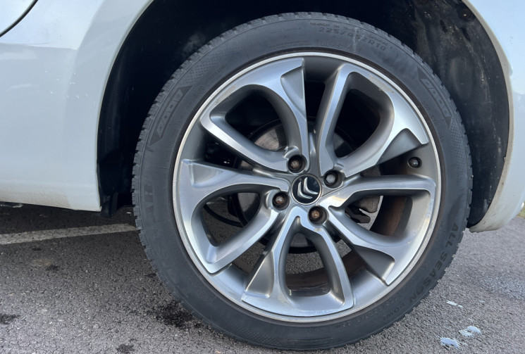 Citroën DS4 1.6 e-HDi FAP BMP6 S&S 112 cv