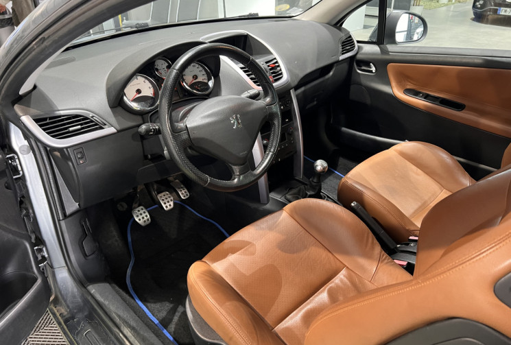 Peugeot 207 CC 120 CH PACK SPORT / FAIBLE KILOMETRAGE 