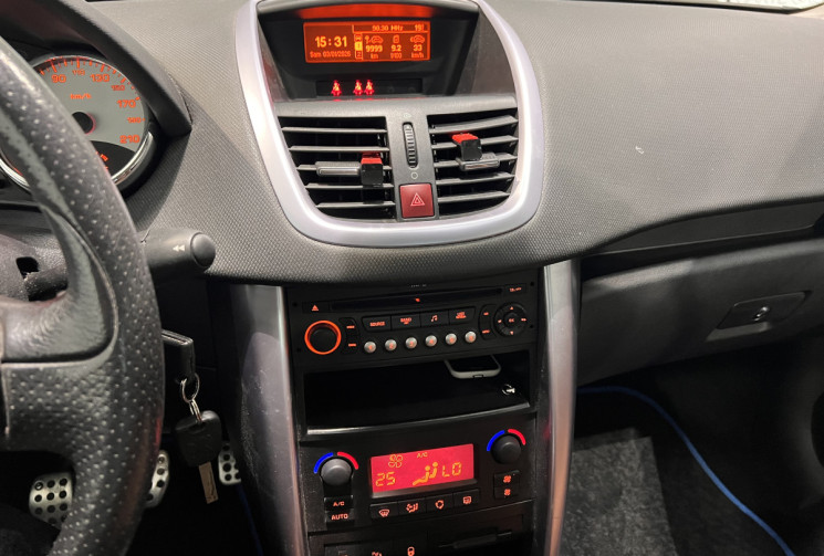 Peugeot 207 CC 120 CH PACK SPORT / FAIBLE KILOMETRAGE 