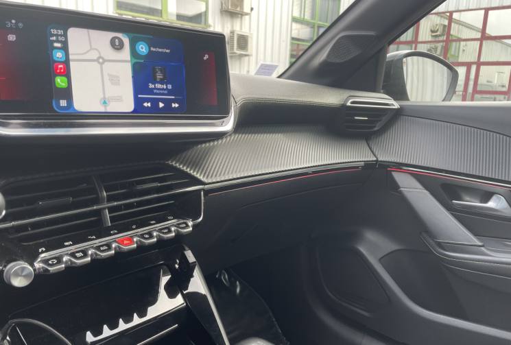 Peugeot 208 1.5 BlueHDi 100Ch GT LINE*Toit Panoramique*Camera 360*Entretien complet*