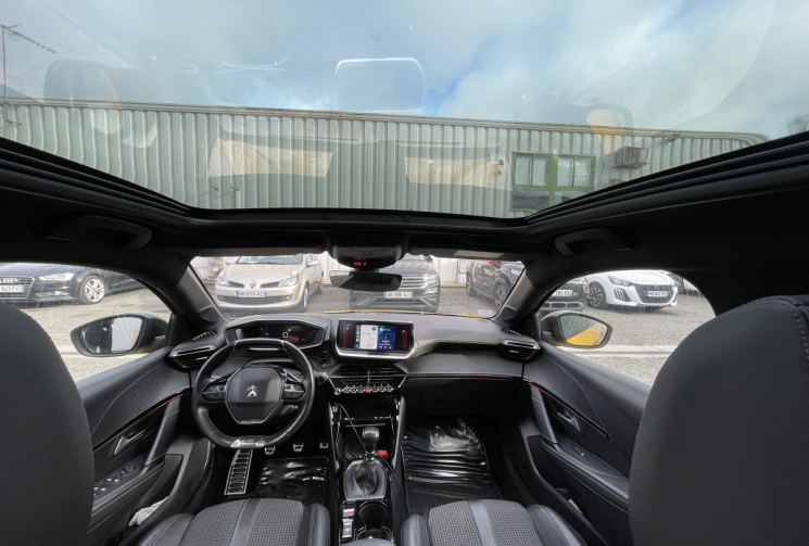 Peugeot 208 1.5 BlueHDi 100Ch GT LINE*Toit Panoramique*Camera 360*Entretien complet*