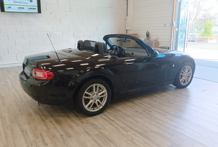 Mazda MX-5 III (NC) CC 1.8 i 16V 126 cv CABRIOLET