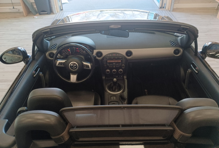 Mazda MX-5 III (NC) CC 1.8 i 16V 126 cv CABRIOLET