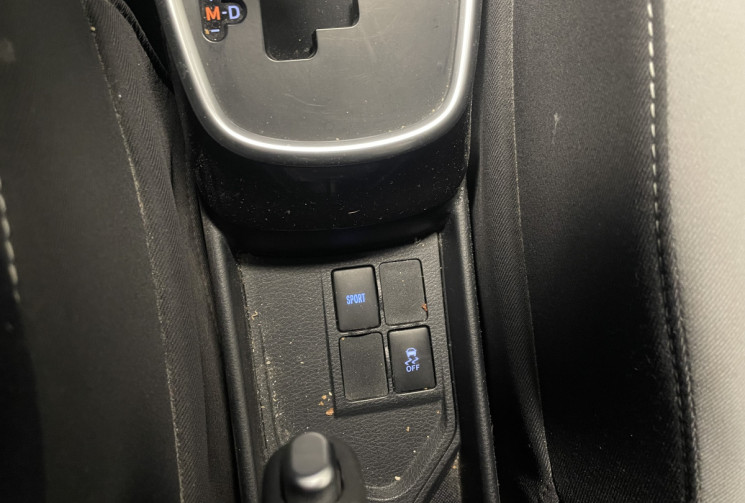 Toyota Yaris 1.5 VVTi 110 ch CVT Y20 - 1er main