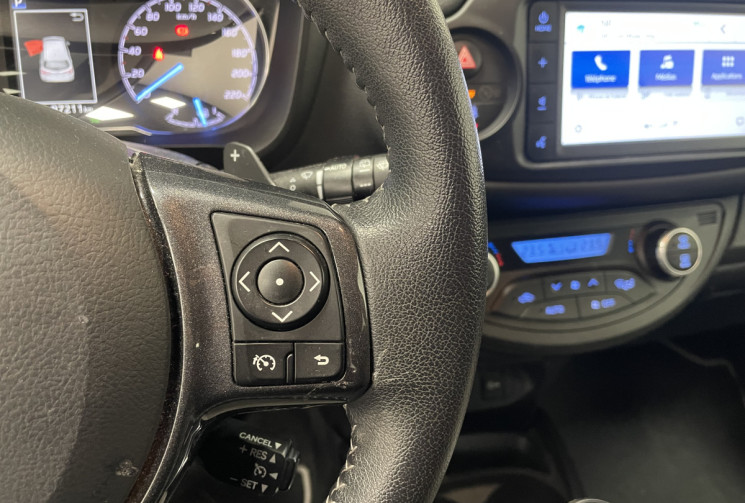 Toyota Yaris 1.5 VVTi 110 ch Y20 - 1er main