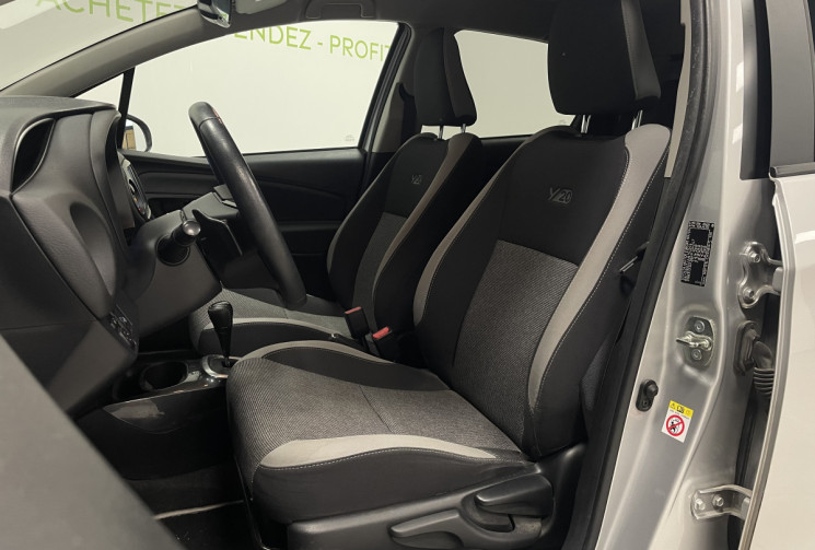 Toyota Yaris 1.5 VVTi 110 ch Y20 - 1er main