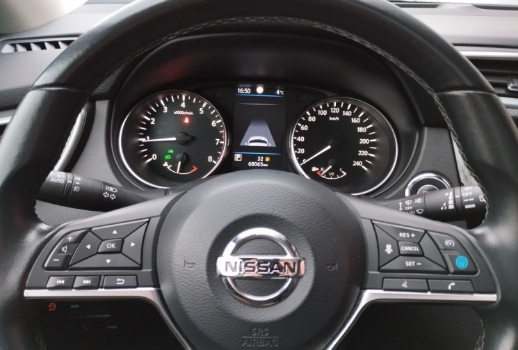 Nissan Qashqai II 1.3 DIG-T 160 Tekna DCT