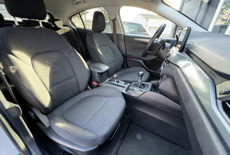 Ford Focus  Active X 125ch Apple Car Play / Camera / GPS / Bluetooth / Suivi Ford