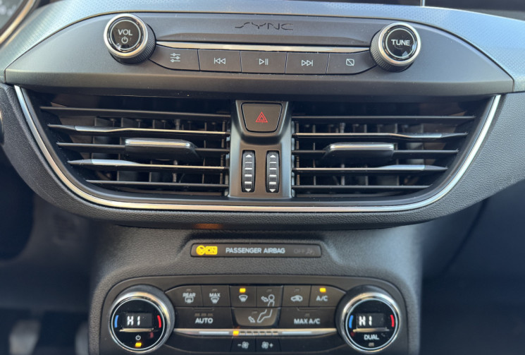 Ford Focus  Active X 125ch Apple Car Play / Camera / GPS / Bluetooth / Suivi Ford