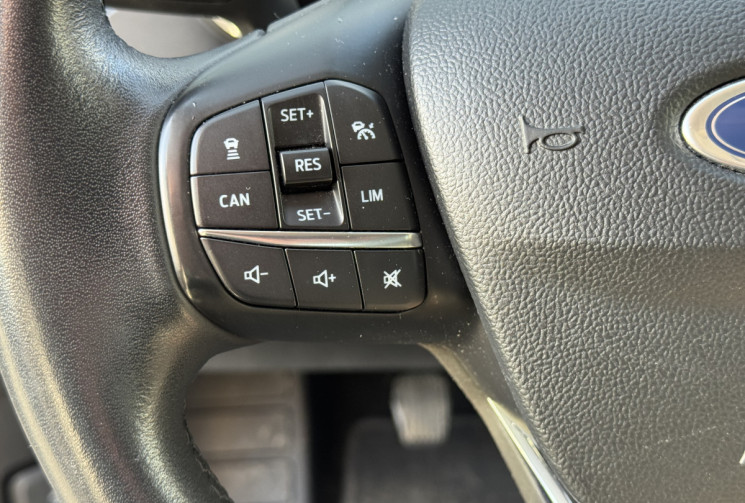 Ford Focus  Active X 125ch Apple Car Play / Camera / GPS / Bluetooth / Suivi Ford