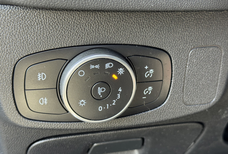 Ford Focus  Active X 125ch Apple Car Play / Camera / GPS / Bluetooth / Suivi Ford