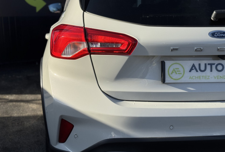 Ford Focus  Active X 125ch Apple Car Play / Camera / GPS / Bluetooth / Suivi Ford