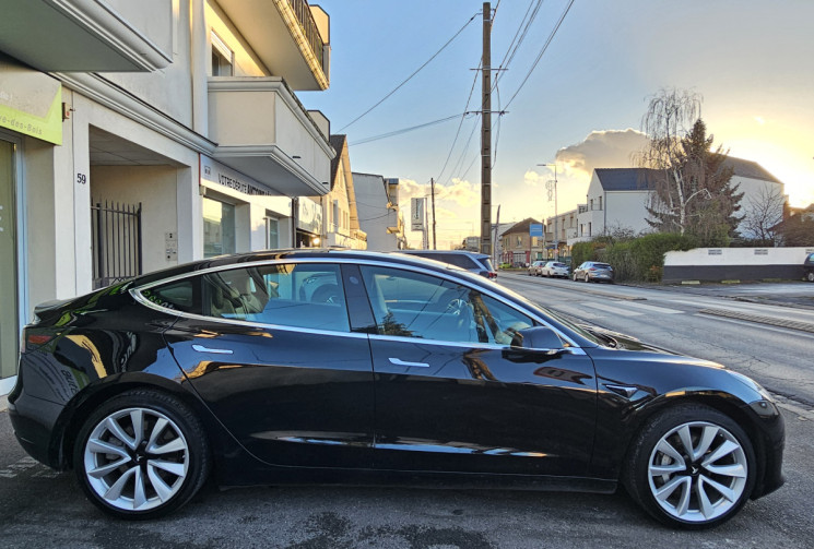 Tesla Model 3 Standard RWD Plus