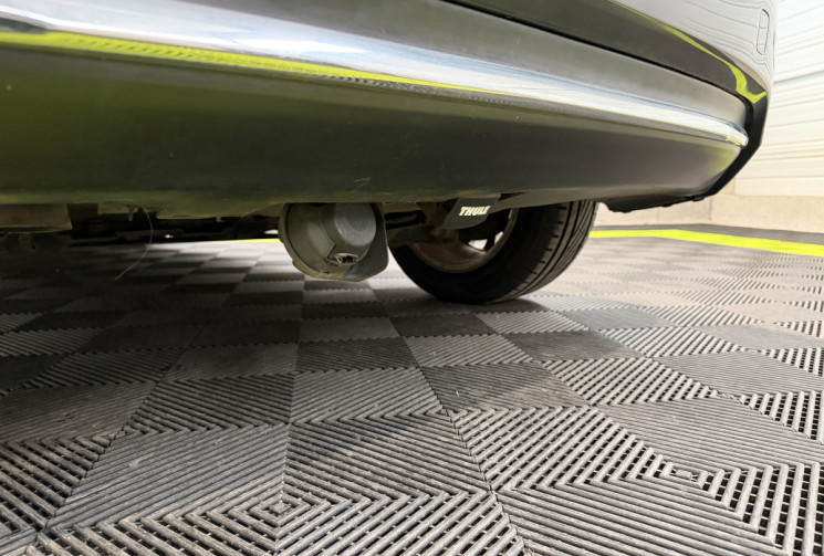 Citroën C4 1.6 e-HDi110 BVA Exclusive + Attelage / Première main