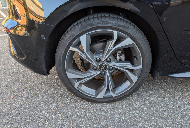 Audi A3 SPORTBACK 40 TDI 200 ch S line quattro S tronic 7 / Toit Ouvrant / Garantie 2027