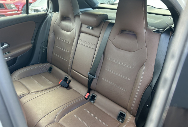 Mercedes Classe A IV 160 109 Ch AMG LINE * PACK PREMIUM PLUS * TOIT OUVRANT 