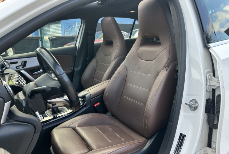 Mercedes Classe A IV 160 109 Ch AMG LINE * PACK PREMIUM PLUS * TOIT OUVRANT 