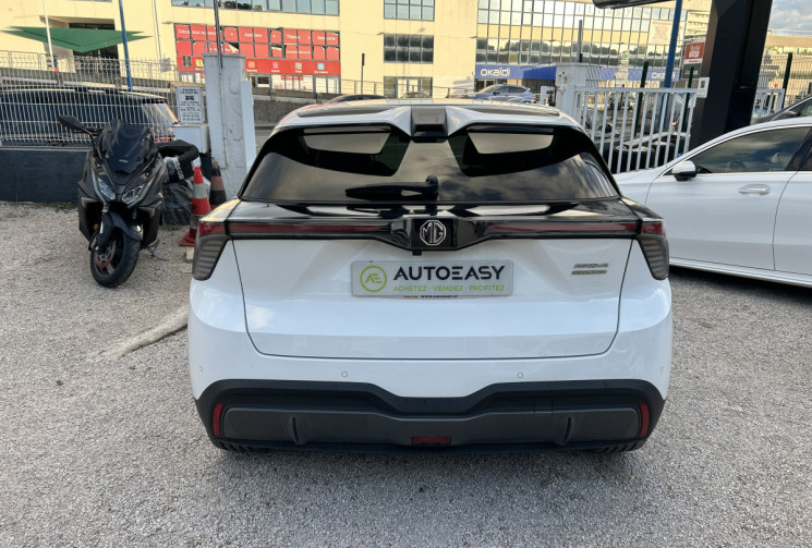 MG MG4 EV 204 Ch - 64kWh Luxury MY23