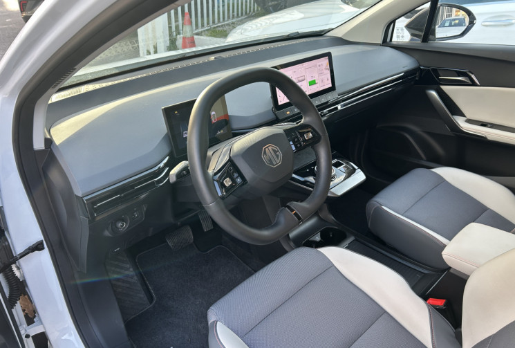 MG MG4 EV 204 Ch - 64kWh Luxury MY23