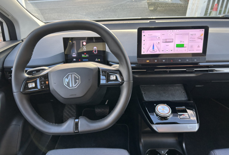 MG MG4 EV 204 Ch - 64kWh Luxury MY23