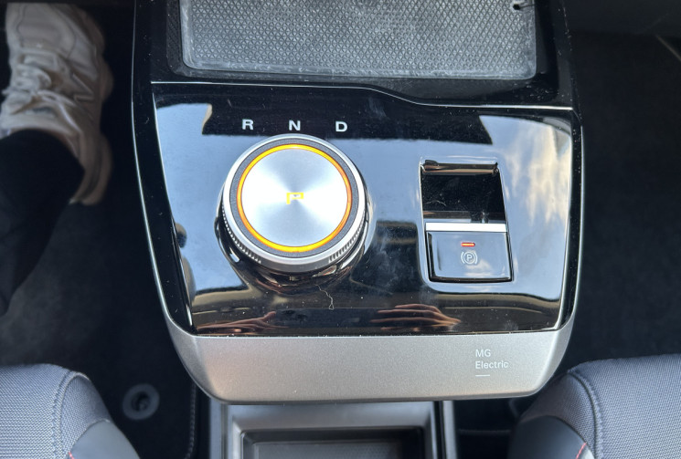 MG MG4 EV 204 Ch - 64kWh Luxury MY23