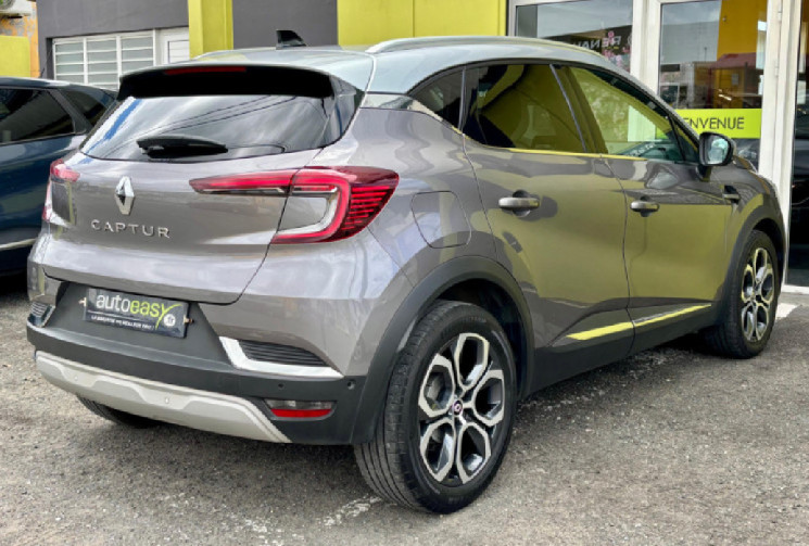 Renault Captur S&S II 1.3 TCe 16V GPF Mild Hybrid EDC7 140 cv // Boîte automatique