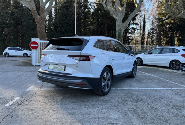 Skoda Enyaq IV 82 KWH - Toit ouvrant - keyless- sièges chauffants
