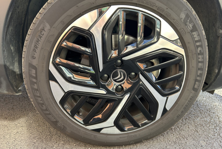 Citroën C4 Shine pack 1.5 BlueHDI 130 cv EAT8