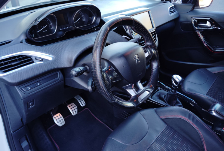 Peugeot 2008 2008 1.2 PureTech 130ch GT Line S&S