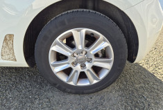 Audi A1 1.6 TDI 105 CH  AMBITION * DISTRIBUTION OK * CLIM