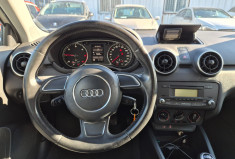 Audi A1 1.6 TDI 105 CH  AMBITION * DISTRIBUTION OK * CLIM