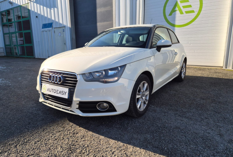 Audi A1 1.6 TDI 105 CH  AMBITION * DISTRIBUTION OK * CLIM