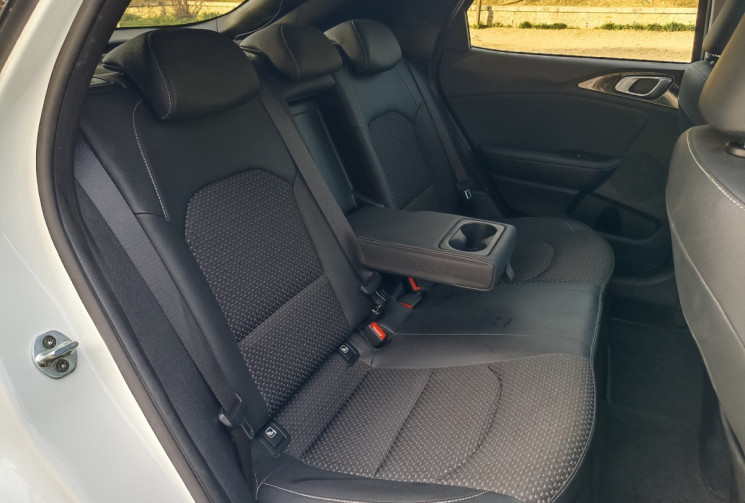 Kia XCeed 1.6 GDi 105ch + Plug-In 60.5ch DESIGN DCT6 - Toit ouvrant - ACC - Suivi KIA 