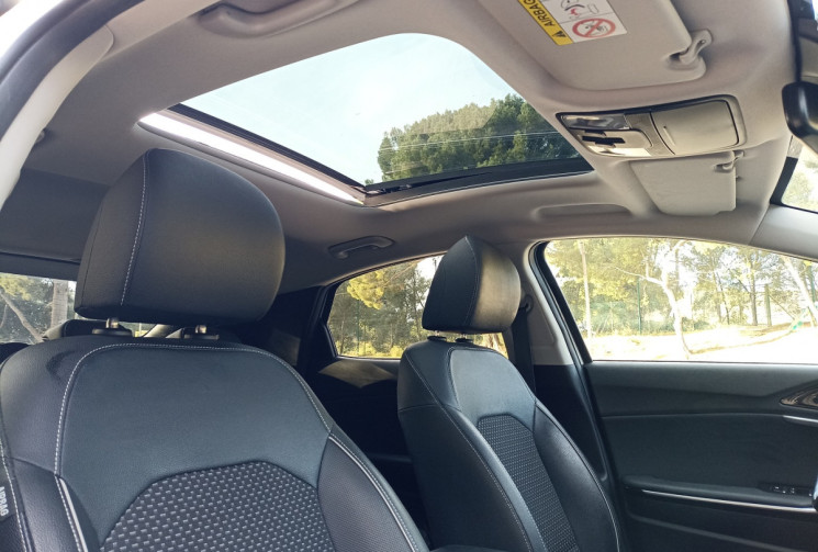 Kia XCeed 1.6 GDi 105ch + Plug-In 60.5ch DESIGN DCT6 - Toit ouvrant - ACC - Suivi KIA 