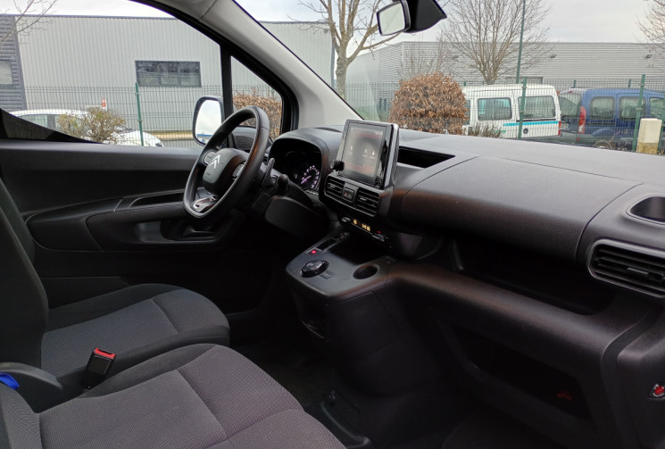 Citroën Berlingo  Van Taille M 650kg BlueHDi 130 EAT8 *Attelage *Protec intérieure bois *Distrib OK