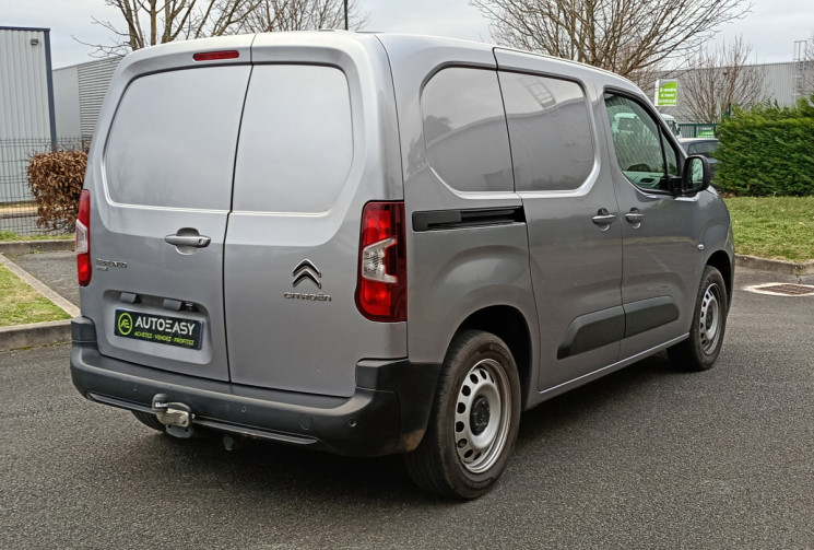 Citroën Berlingo  Van Taille M 650kg BlueHDi 130 EAT8 *Attelage *Protec intérieure bois *Distrib OK