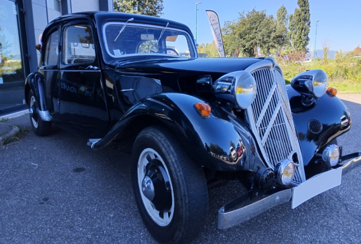 Citroën Traction/15 11BL  1937 -  Bon état - Model avant guerre -