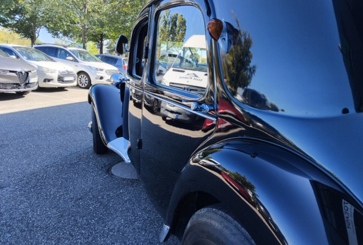 Citroën Traction/15 11BL  1937 -  Très bon état - Model avant guerre -