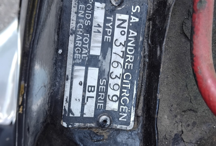 Citroën Traction/15 11BL  1937 -  Bon état - Model avant guerre -