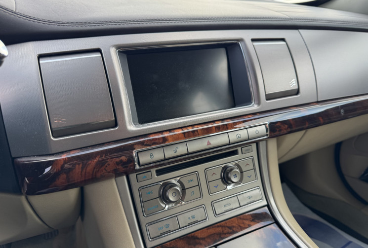 Jaguar XF 3.0 DS V6 24V 275 cv Boîte auto