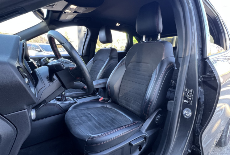 Ford Kuga  2.0 Ecoblue 150 mHEV ST-Line X / Bang & Olufsen / Caméra / Carplay / Keyless