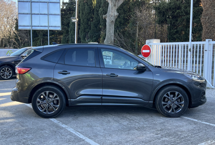 Ford Kuga  2.0 Ecoblue 150 mHEV ST-Line X / Bang & Olufsen / Caméra / Carplay / Keyless