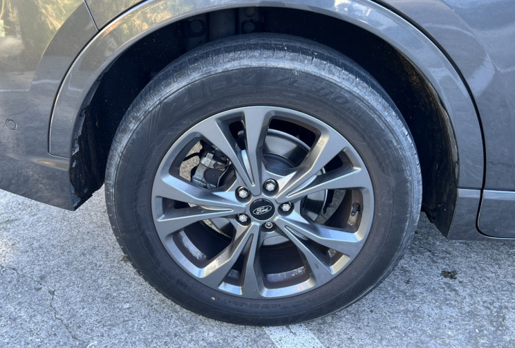 Ford Kuga  2.0 Ecoblue 150 mHEV ST-Line X / Bang & Olufsen / Caméra / Carplay / Keyless